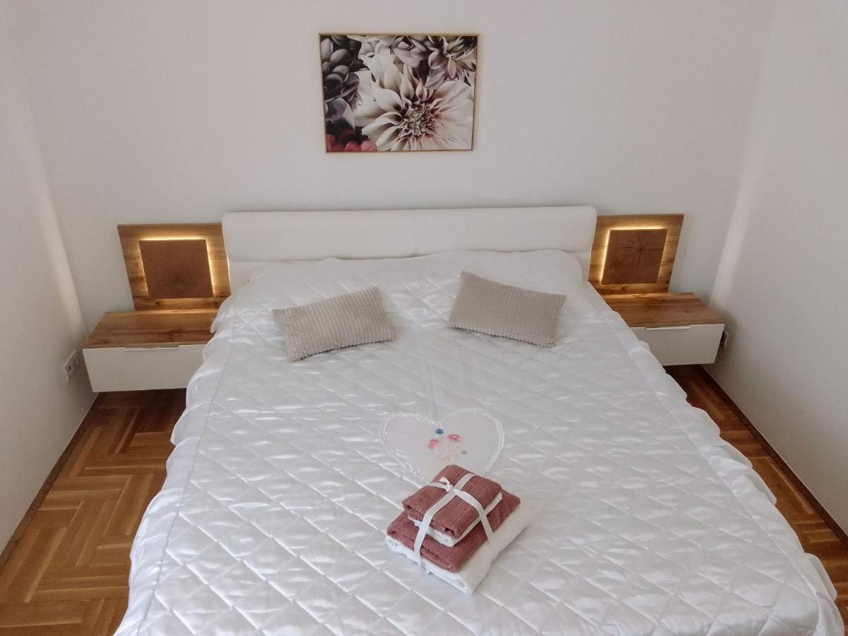 Apartment Paradise Trogir Ngoại thất bức ảnh